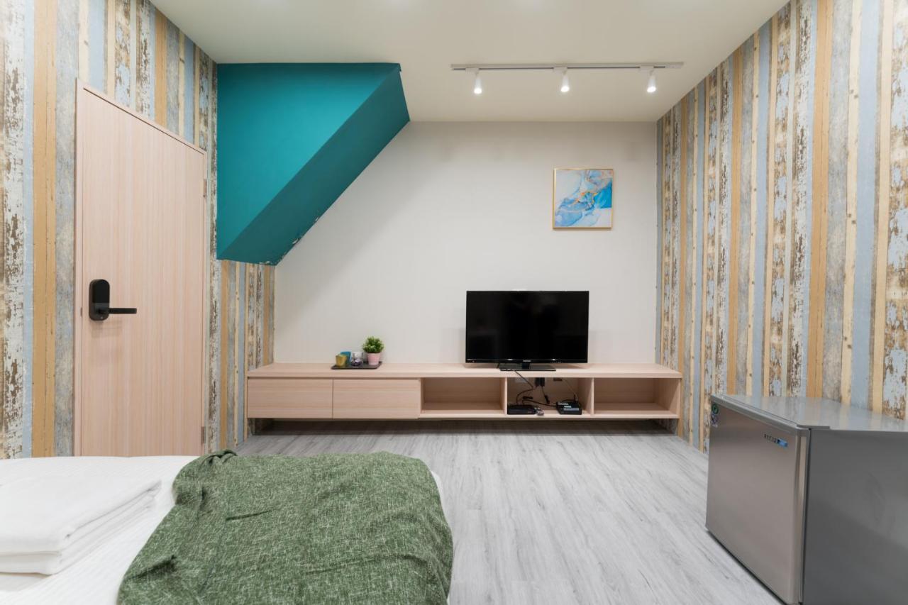 Reise Guesthouse 喜遊旅宿 ゲストハウス 旅マニア Tainan Eksteriør bilde