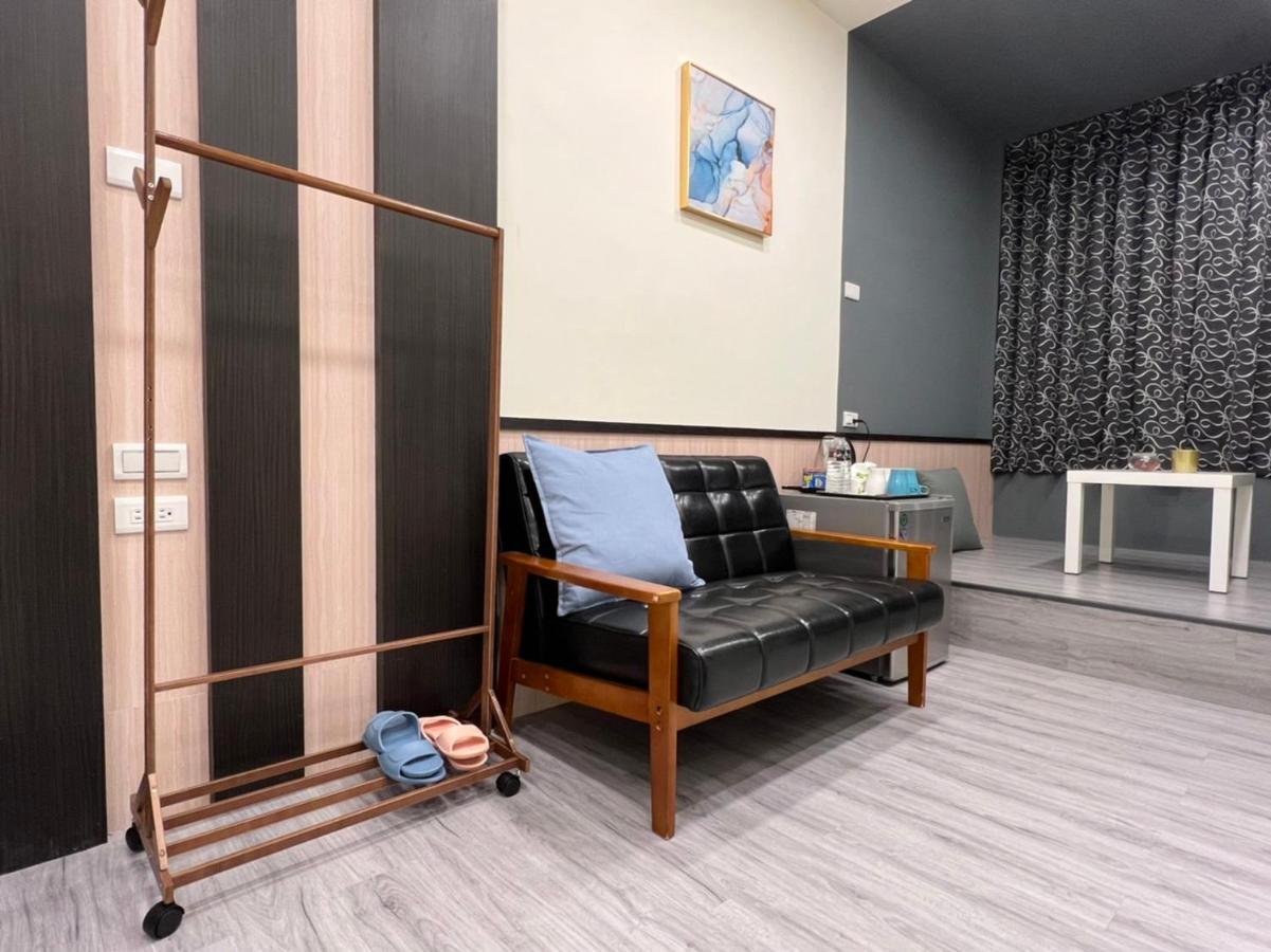 Reise Guesthouse 喜遊旅宿 ゲストハウス 旅マニア Tainan Eksteriør bilde